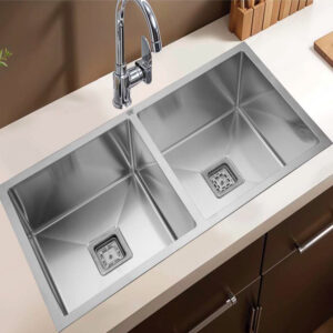 SS 340(18/8) Grade Handcrafted Sink Double Bowl